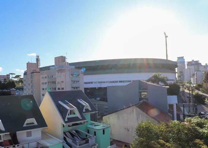 Apartamento com 1 quarto próximo Estádio Couto Pereira